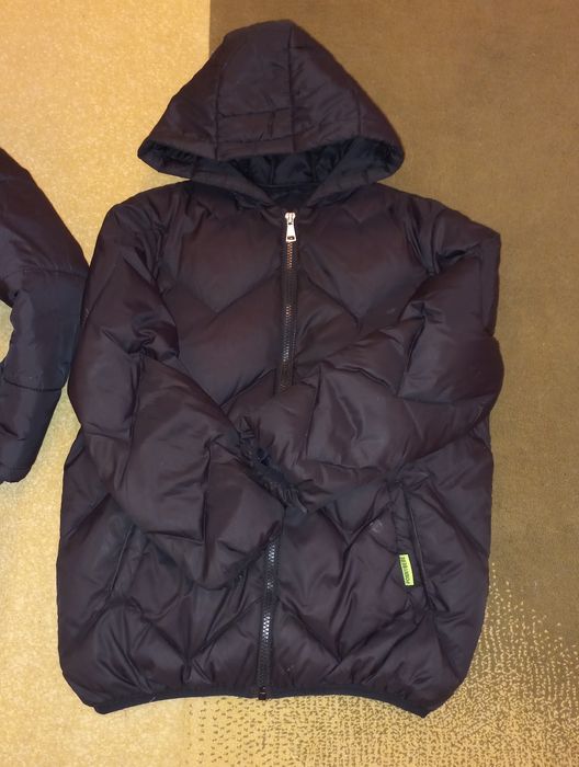 Продам куртки для мальчика.