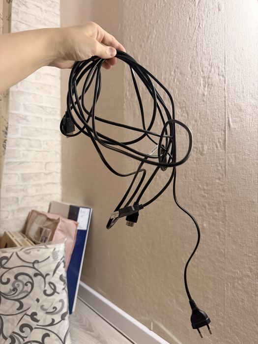 Ps-4 Pro slim. Продам playstation pro slim
