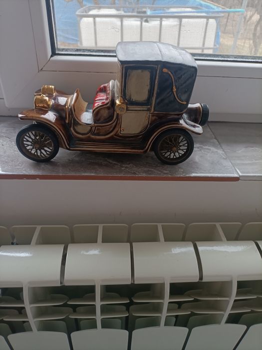 Mașinuță de colecție