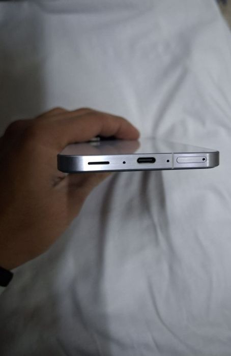 Samsung a56 5G xotira 12/256