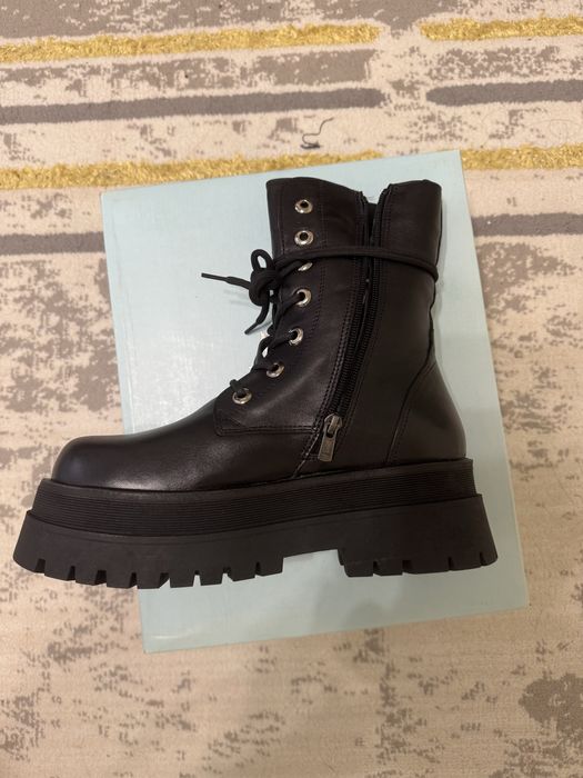 Зимние женские ботинки из Турции