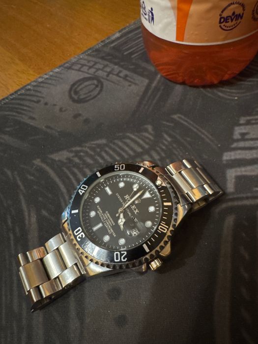Часовник Rolex 50eur