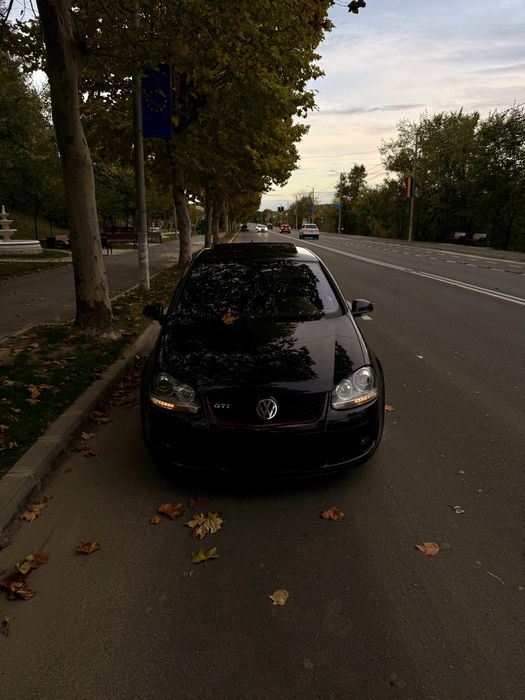 Volkswagen Golf 5 GTI DSG