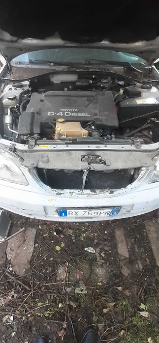 Двигател тойота  авенсис т22