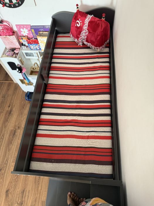 Детская двухярустная кровать с матрасами )