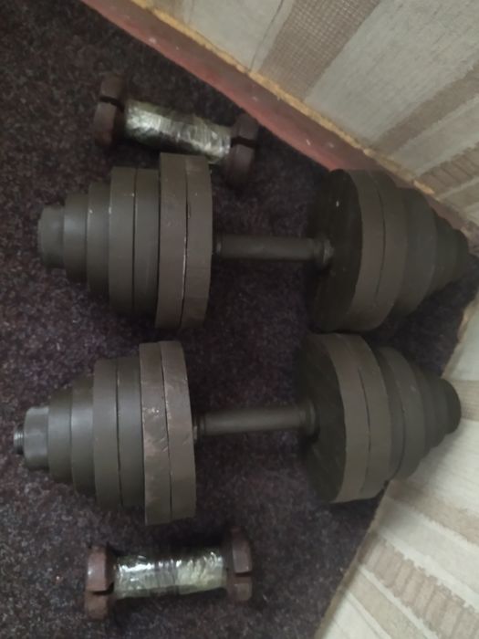 Продам гантели...