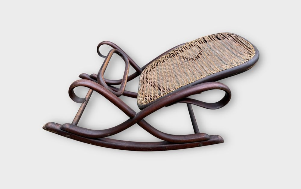 Otoman Thonet model inedit