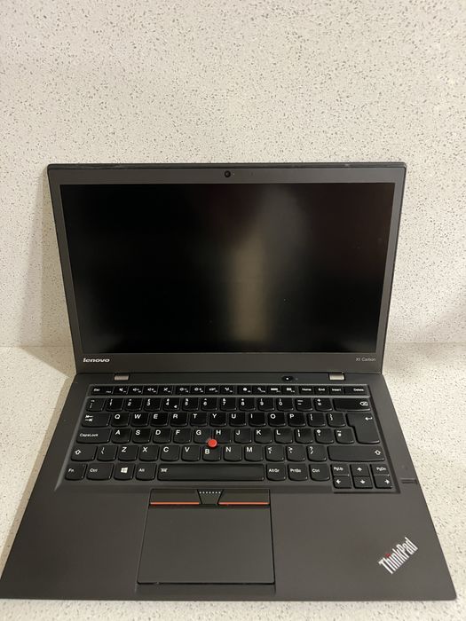 Продавам лаптоп Lenovo ThinkPad X1 Carbon – бизнес клас