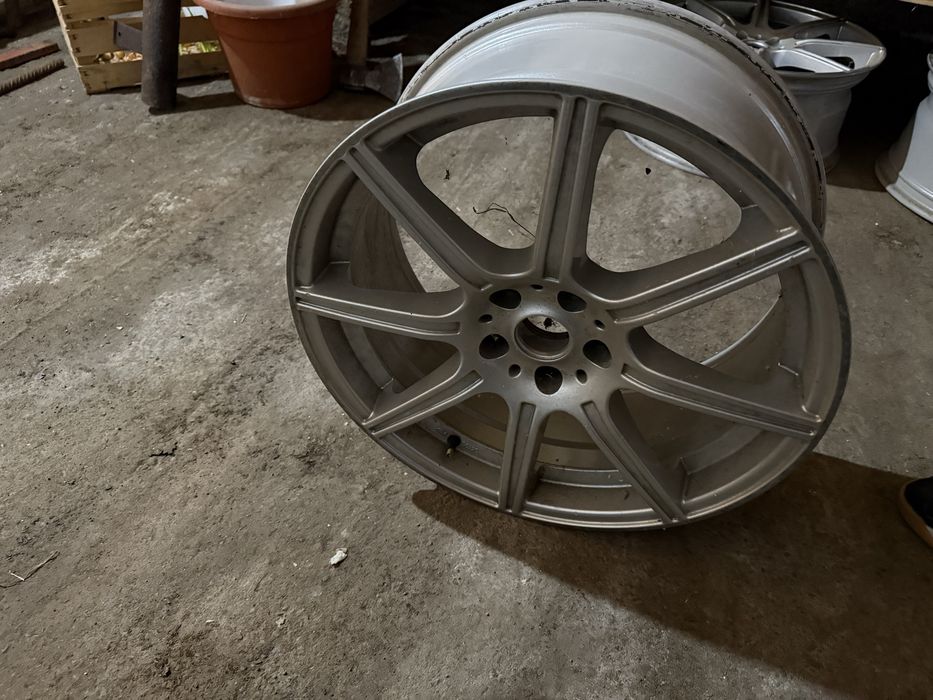 Jante 19 8.5J ET24 5x120 - 3 drepte + 1 indoita