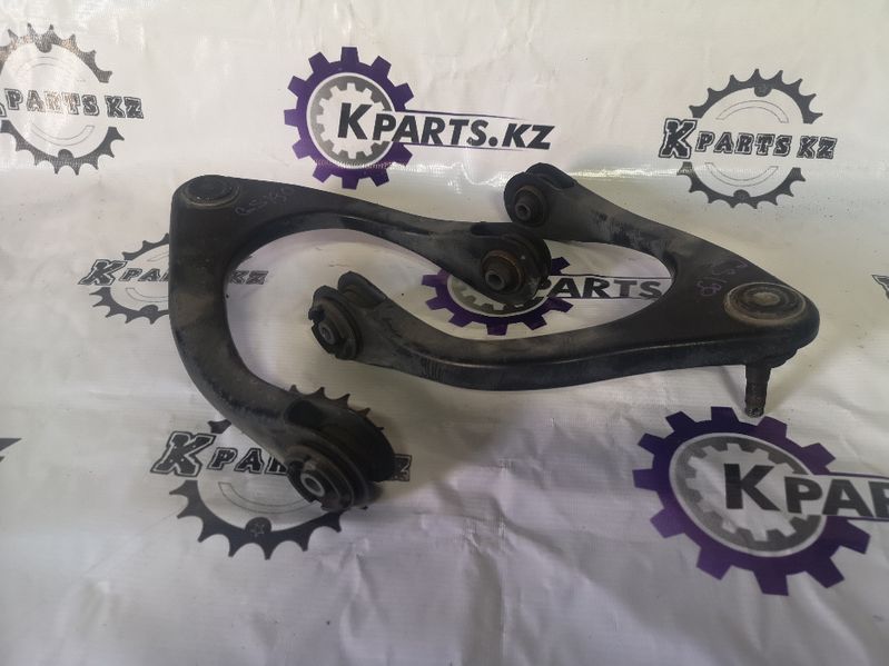 Рычаг передний верхний на лексус Gs190 Gs300 GS350