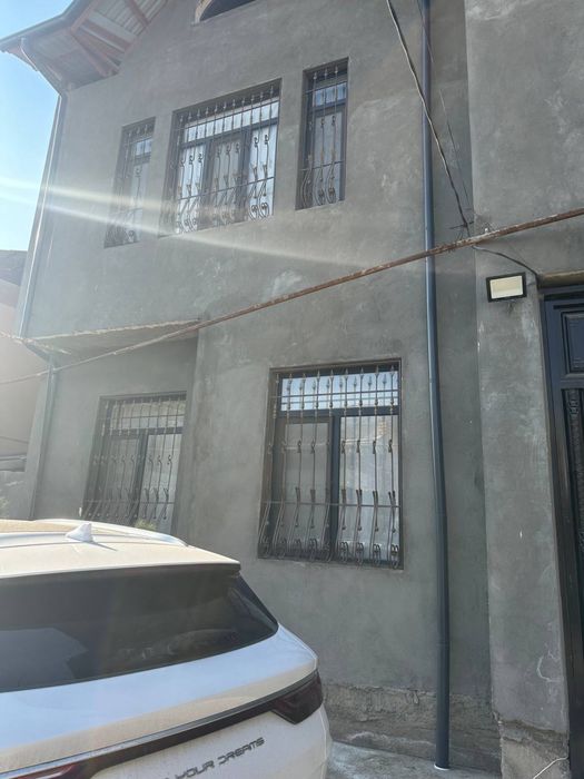 Yangi xayot Chortoq maxalla uy sotiladi