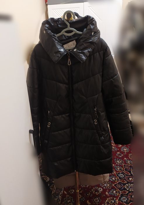 Qalin qishgi ayollar kurtkasi