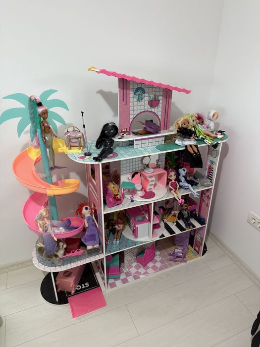 Casuta de papusi LOL surprise