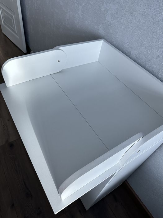 Тумбочка для новорожденных