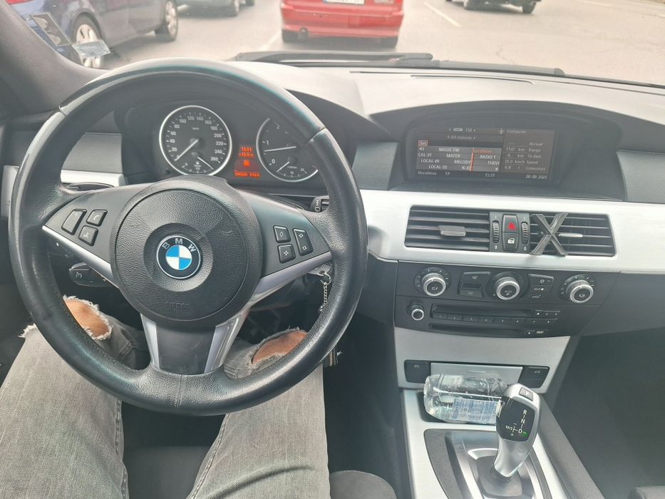 Продавам  бмв е 61