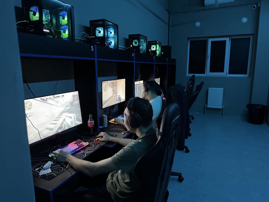 Продам компьютерный клуб