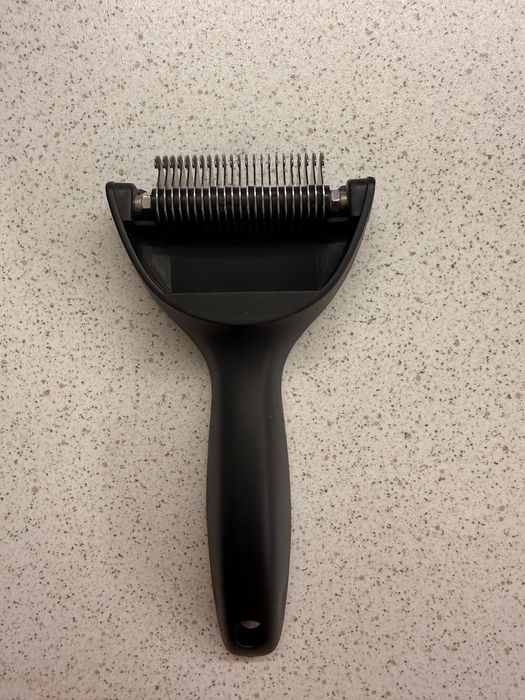 OSTER Hair Brush Long-Haired Breeds Shedmonster - за дълга козината