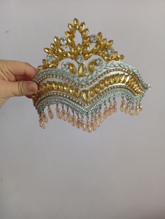 Ansambl yangi, 3 4marta kiyilgan