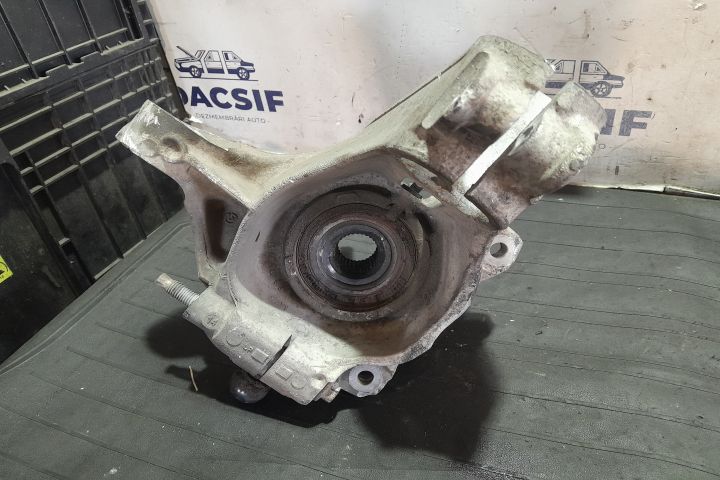 Fuzeta fata stanga 2.2 D 2.2 D Land Rover Range Rover Evoque L538