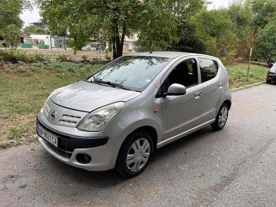 Изрядно Nissan Pixo