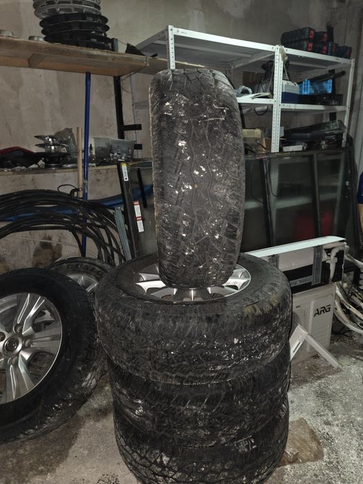 Продам автошины с дисками