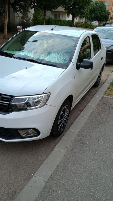 Vând Dacia Logan 2017