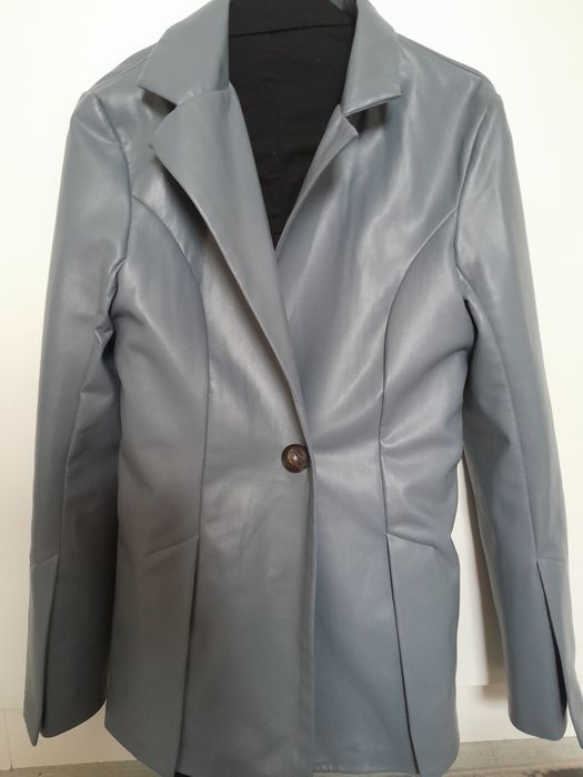 Продам пиджак экокожа