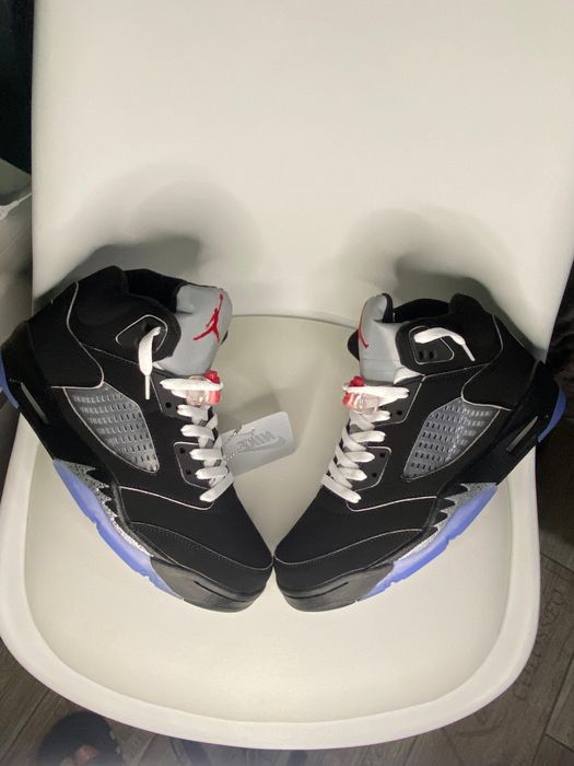 Jordan 5 Retro OG " Black Metallic Reimagined"