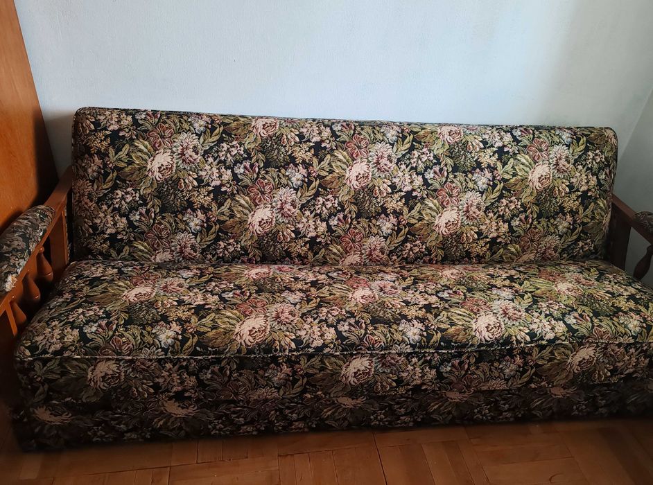 Canapea extensibila click-clack cadru solid cu spatiu depozitare