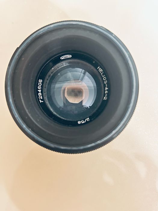 Продаю об’ектив от фотоаппарата Зенит