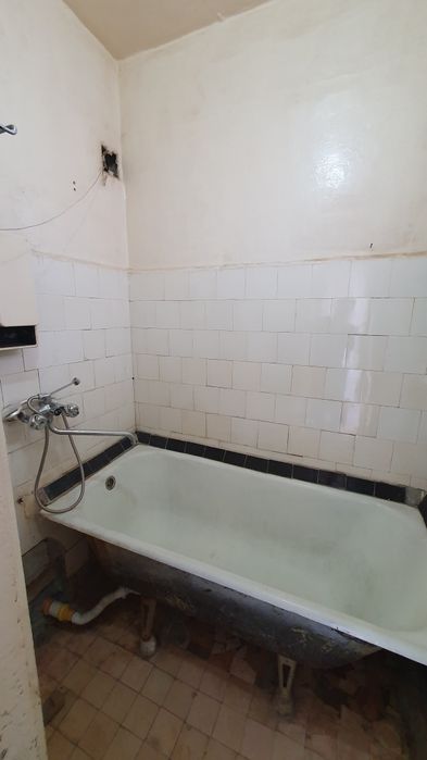 Kvartira sotiladi Sum orqasi