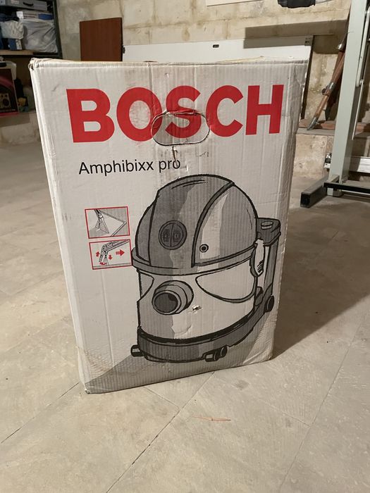 Пылесос BOSCH amphibixx pro 1600 w в хорошом состоянии
