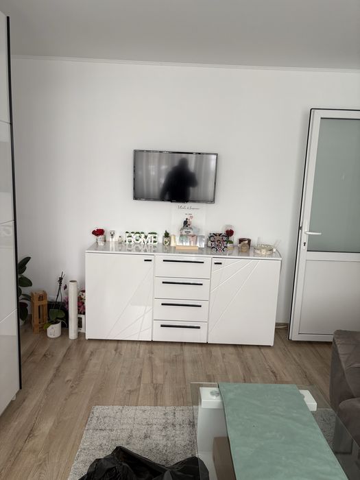 Inchiriez apartament 2 camere