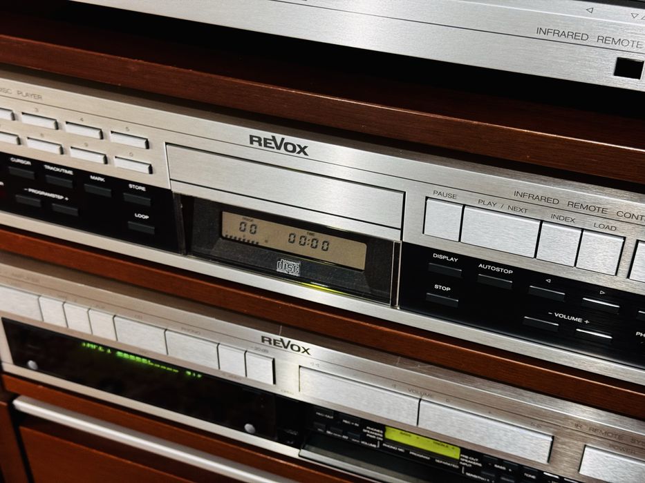 CD-player de inaltă fidelitate REVOX B226-un sunet deosebit - ca Nou