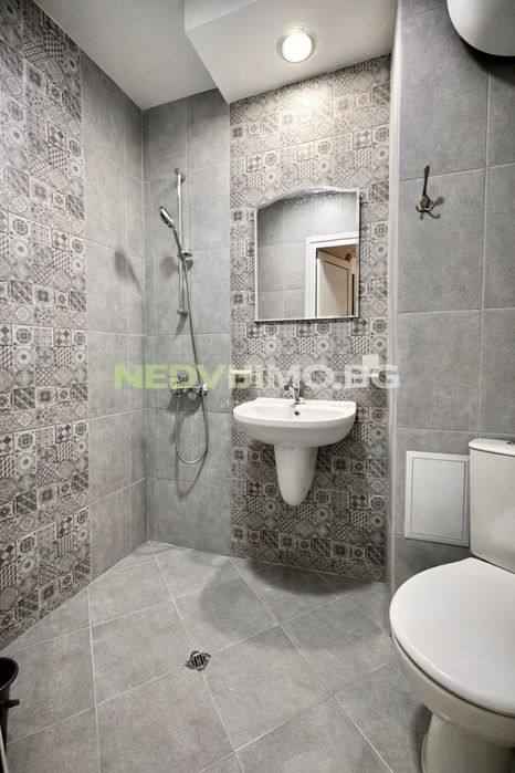 Дава се под наем Двустаен апартамент в Варна, Левски - 48 кв.м за 373.83 € - Снимка #6