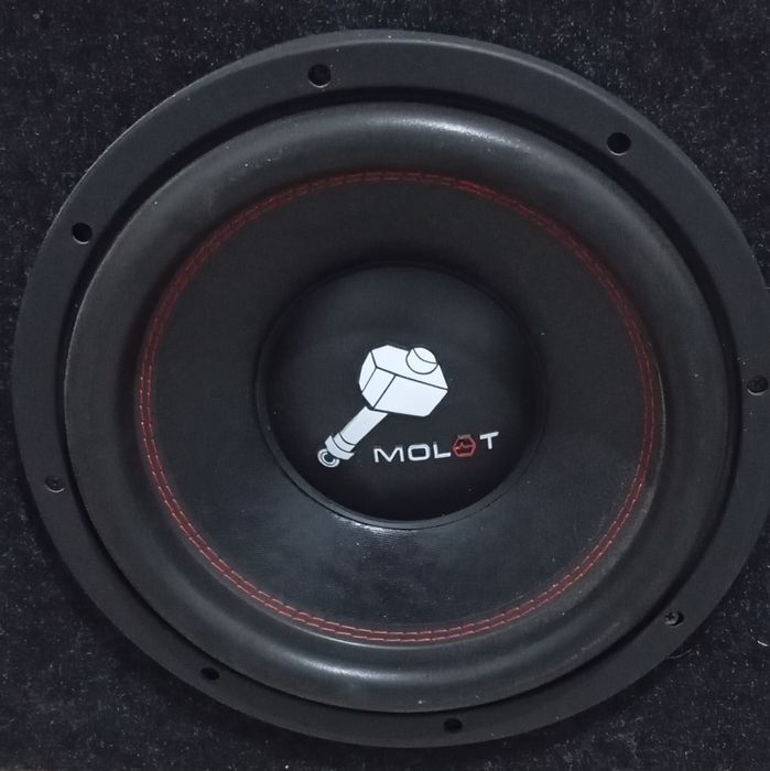 Продам сабвуфер MOLOT.