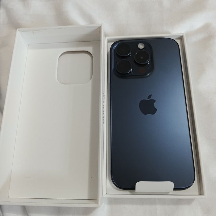 iPhone 15 PRO MAX NOU 256 GB Titanium blue neactivat neverlock garan