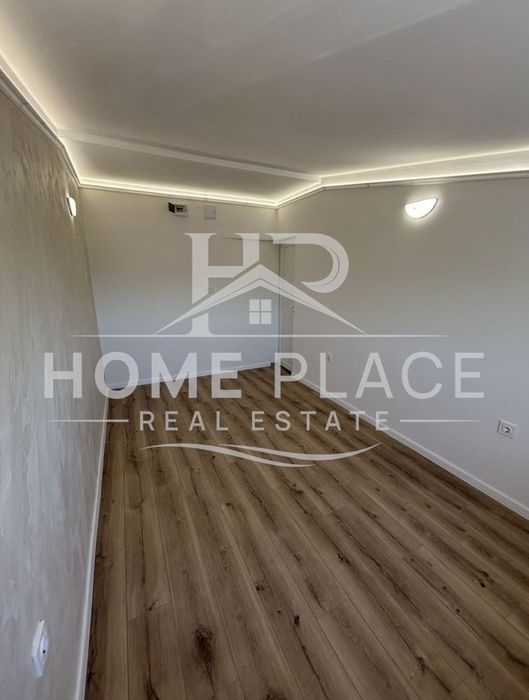 Продава се Двустаен апартамент в Варна, Център - 39 кв.м за 1635 €/кв.м - Снимка #4
