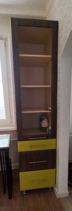 Продам кухонный гарнитур с газплитой