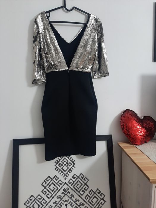 Rochie neagra cu paiete Designer 50 lei transport gratuit