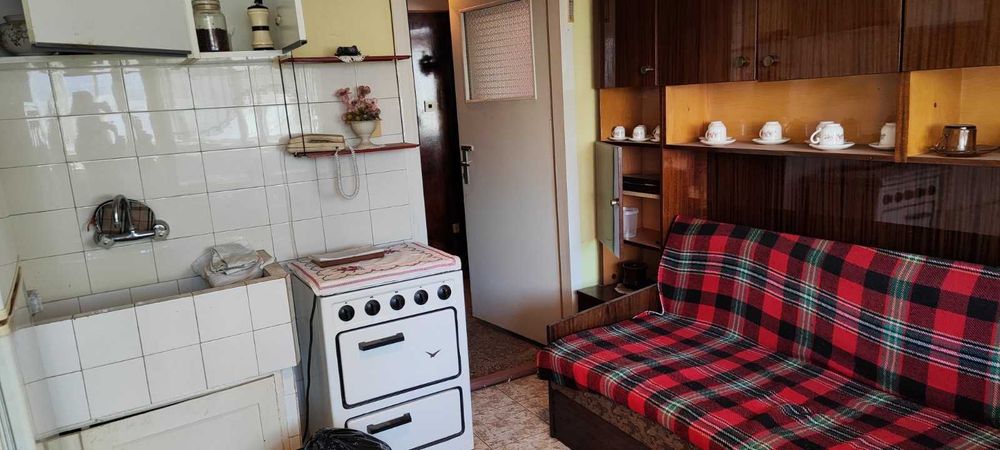 Продава се Двустаен апартамент в Варна, Възраждане 1 - 41 кв.м за 1671 €/кв.м - Снимка #8