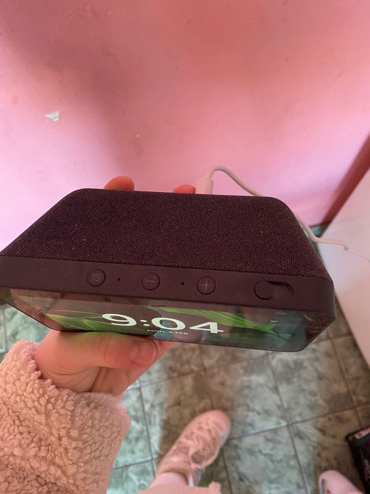 Смарт тонколона  с екран за видеовръзка Amazon Echo Show