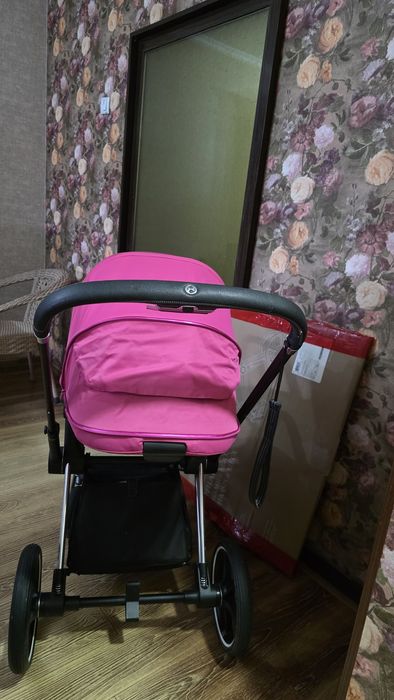Продажа коляски Cybex Priam