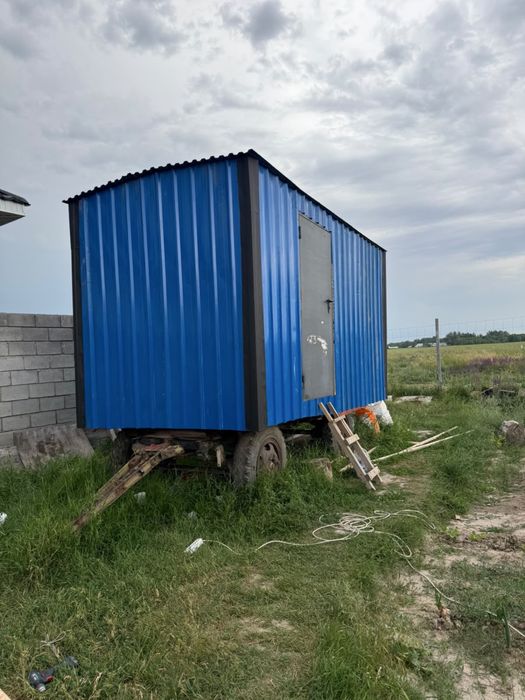 Вагончик на колесах