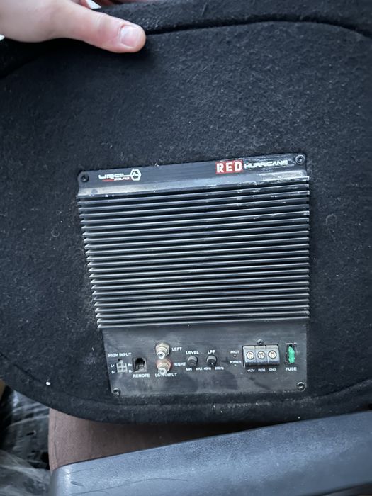 Продам  Сабвуфер