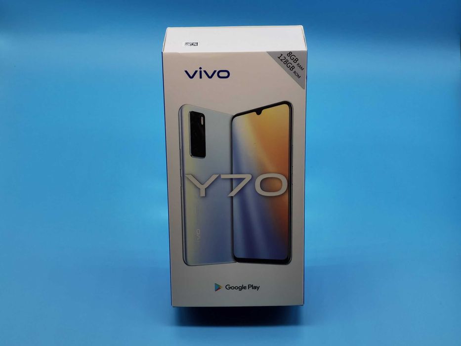 VIVO Y70 128GB 8GB 4G display 6.44 inch, Camera 48MP, Albastru, Negru Sigilat Nou