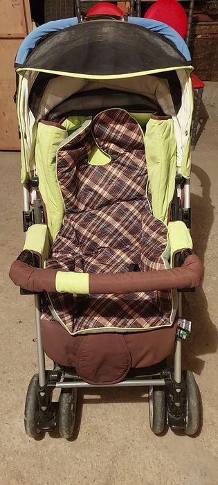 Детская коляска.