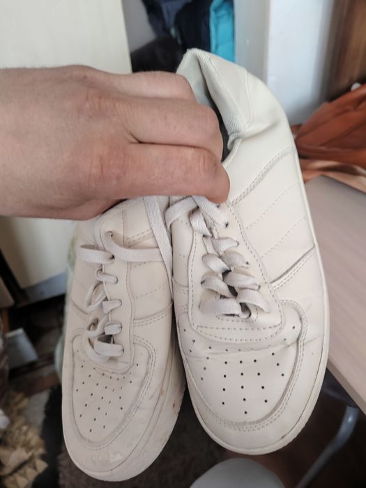 Продам кроссовки ботинки в хорошем качестве