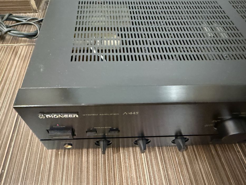 Pioneer A-445 Стерео усилвател
