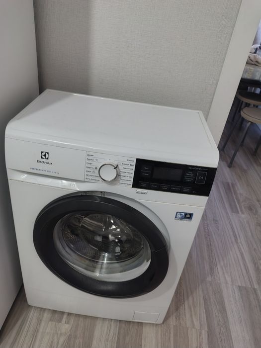 Продам стиральную машину